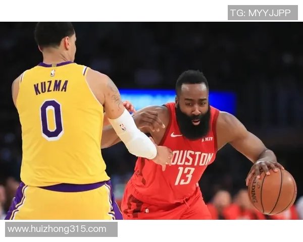 湖人火箭常规赛精彩回放分析与赛后点评带你重温比赛亮点与精彩瞬间 湖人火箭常规赛精彩回放分析与赛后点评带你重温比赛亮点与精彩瞬间