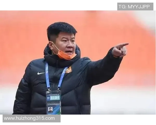 1-0，48岁李金羽神了：率队狂揽64分，提早2轮夺冠+冲超，太牛了